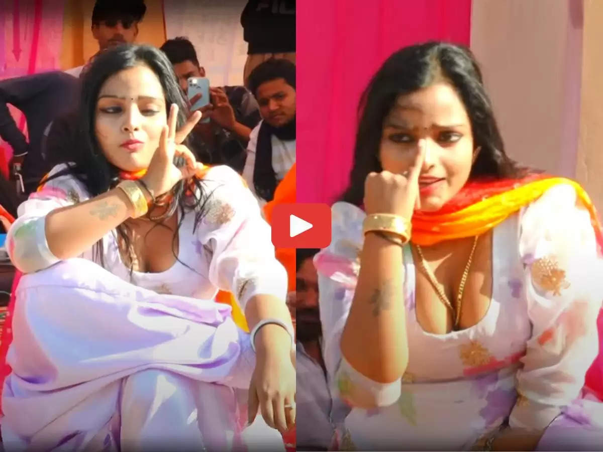 Haryanvi dj thumka : 'परफ्यूम लगावे चुन्नी में' गाने पर कोमल चौधरी ने किया स्टेज तोड़ डांस